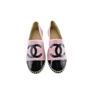 CHANEL Beige and Pink Sole Espadrilles